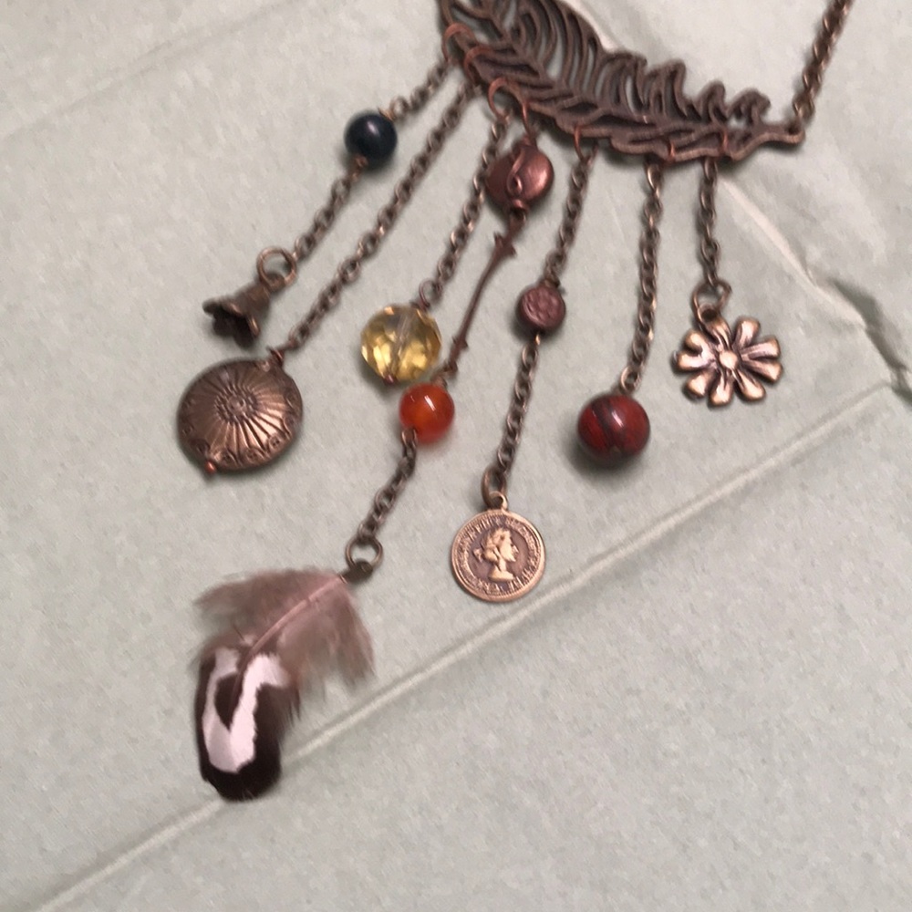 NWOT Bohemian Leaf Dangle Necklace